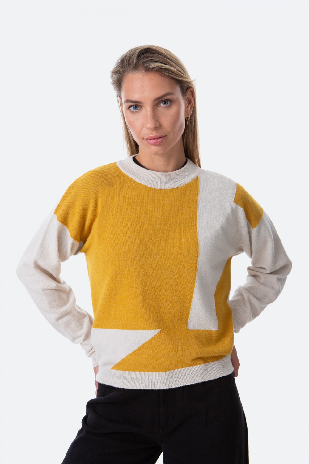 JERSEY CON ESCOTE  PICO