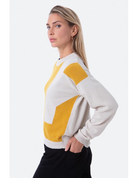 JERSEY CON ESCOTE  PICO