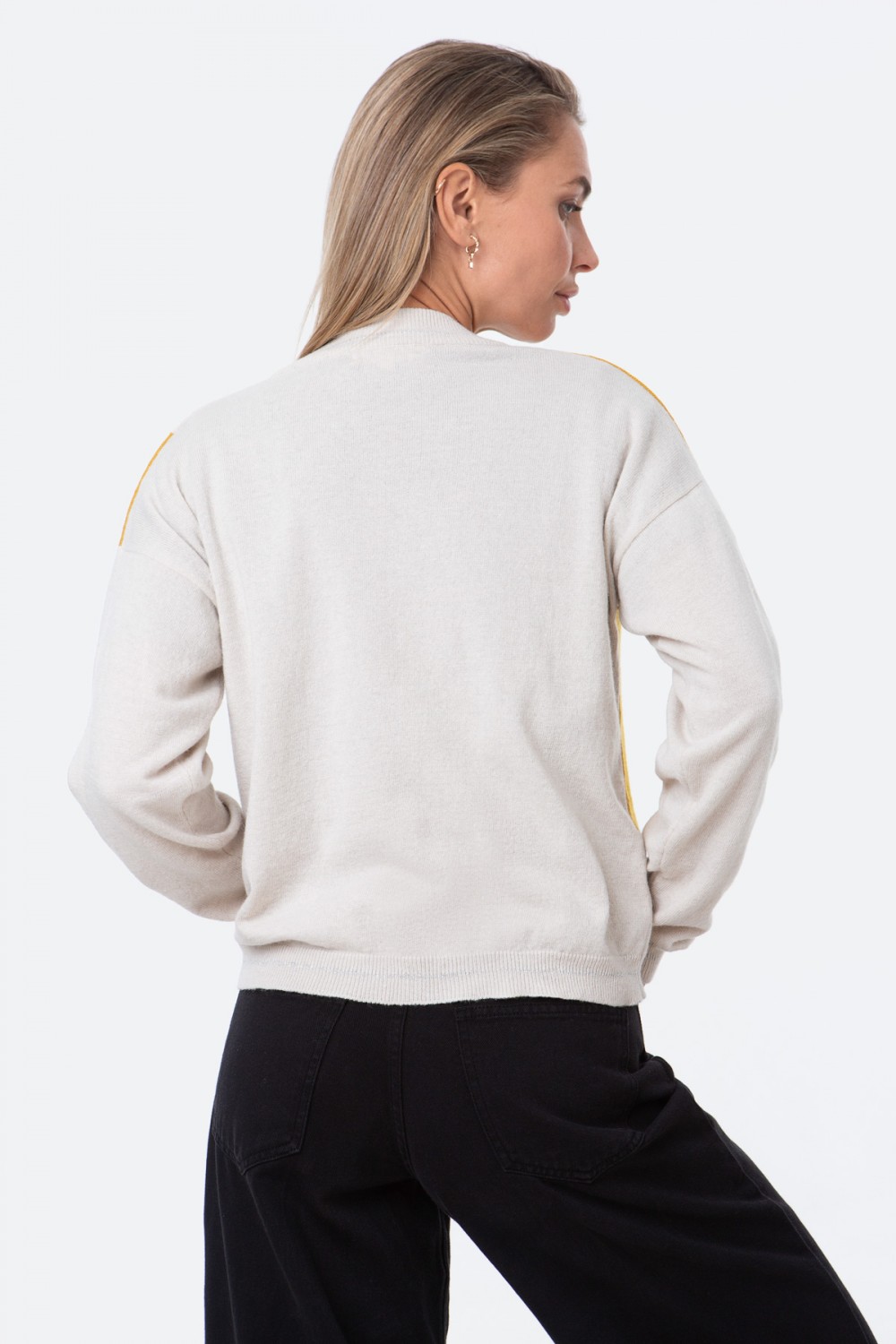 JERSEY CON ESCOTE  PICO