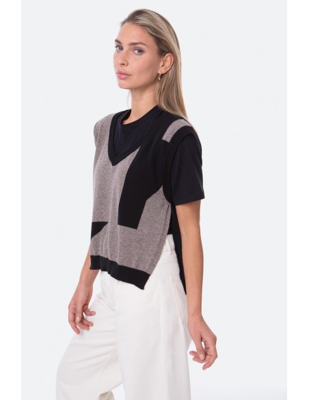 JERSEY CON ESCOTE  PICO