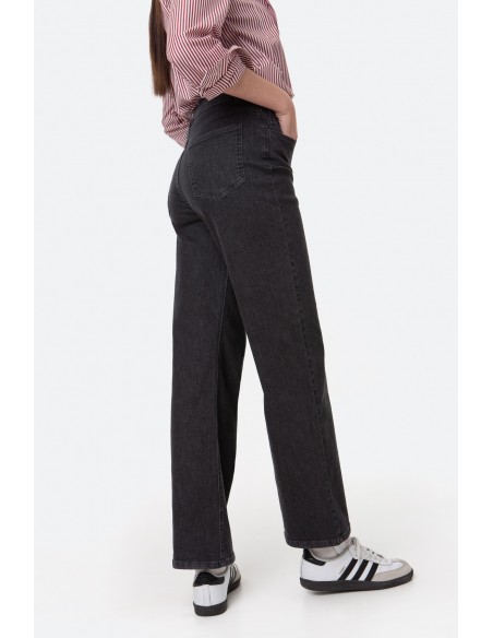 PANTALÓN  CON PINZAS